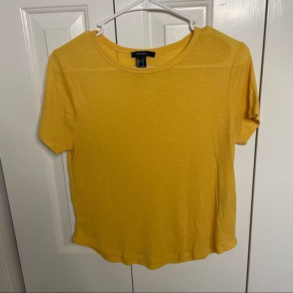 Yellow Short Sleeve Forever 21 T-shirt Size Large - Picture 6 of 7